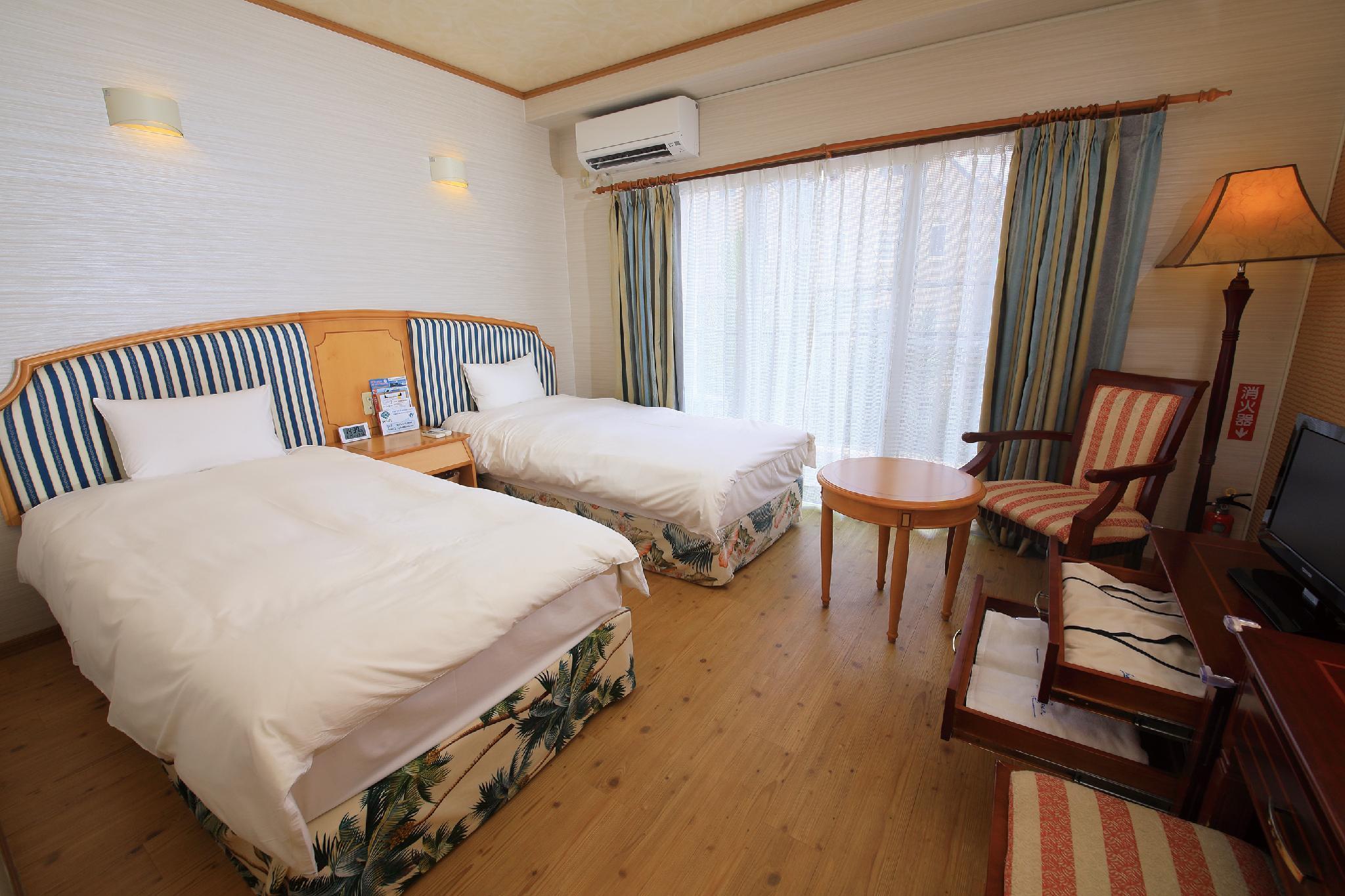 Seaside Hotel The Beach Chatan Exterior photo